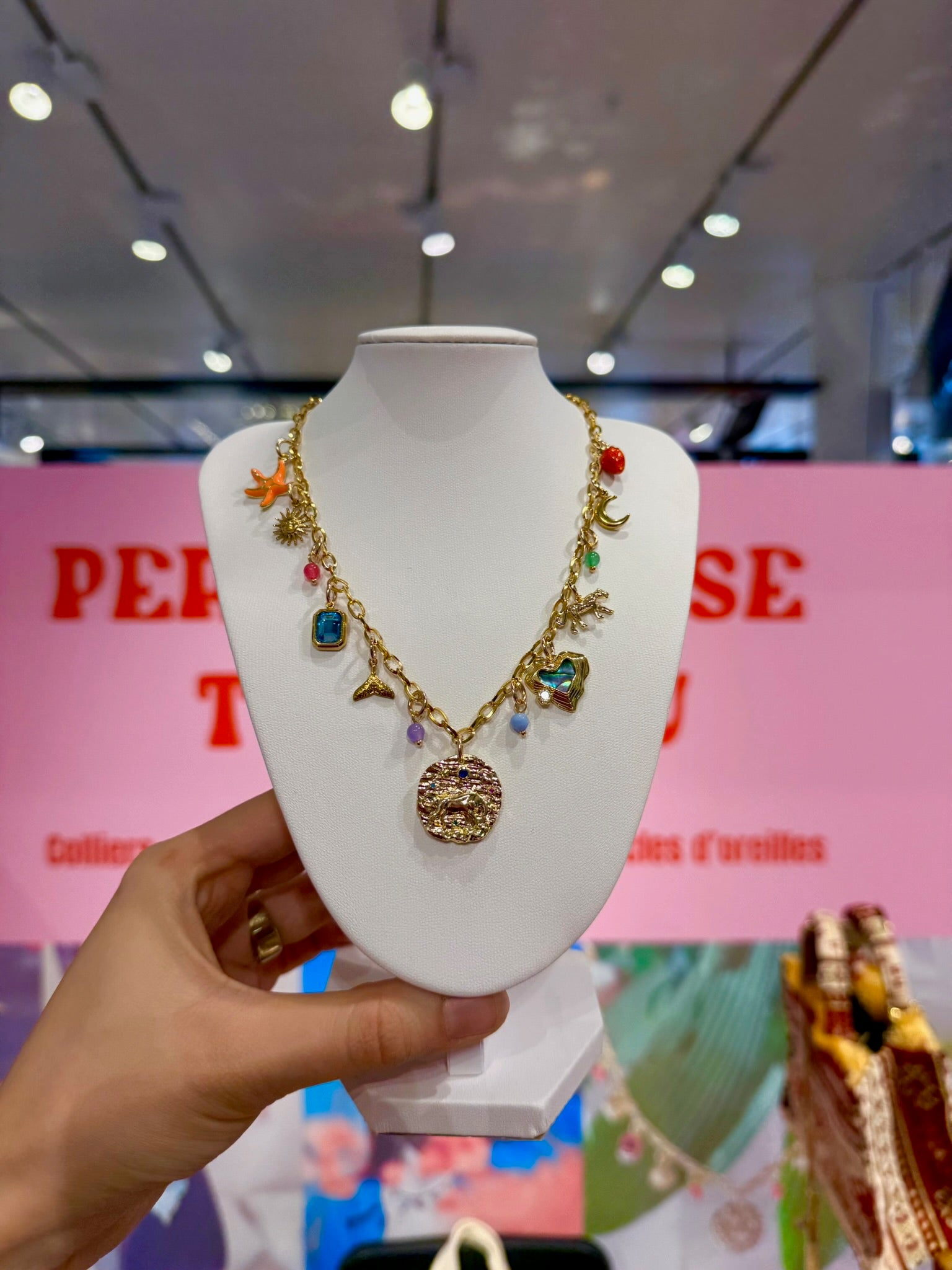 Atelier création de bijoux et petit déjeuner